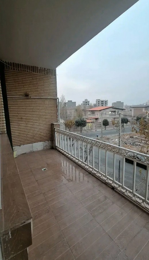 همخونه میخام